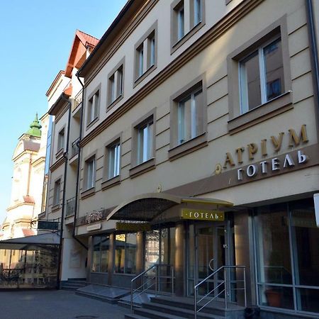 Atrium Hotel Ивано-Франковск Экстерьер фото